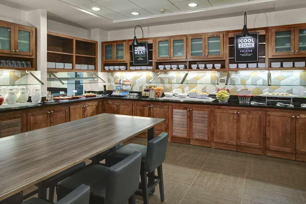 Hyatt Place Mystic Restaurant photo